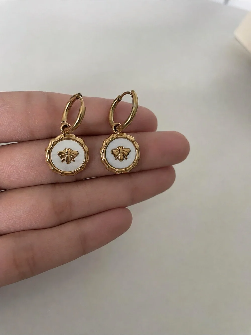 18K Gold Plated Bee Shell Huggie Hoop Earrings